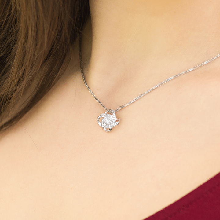 The Perfect Gift For Mommy - An Unbreakable Bond Mothers Day Love Knot Necklace