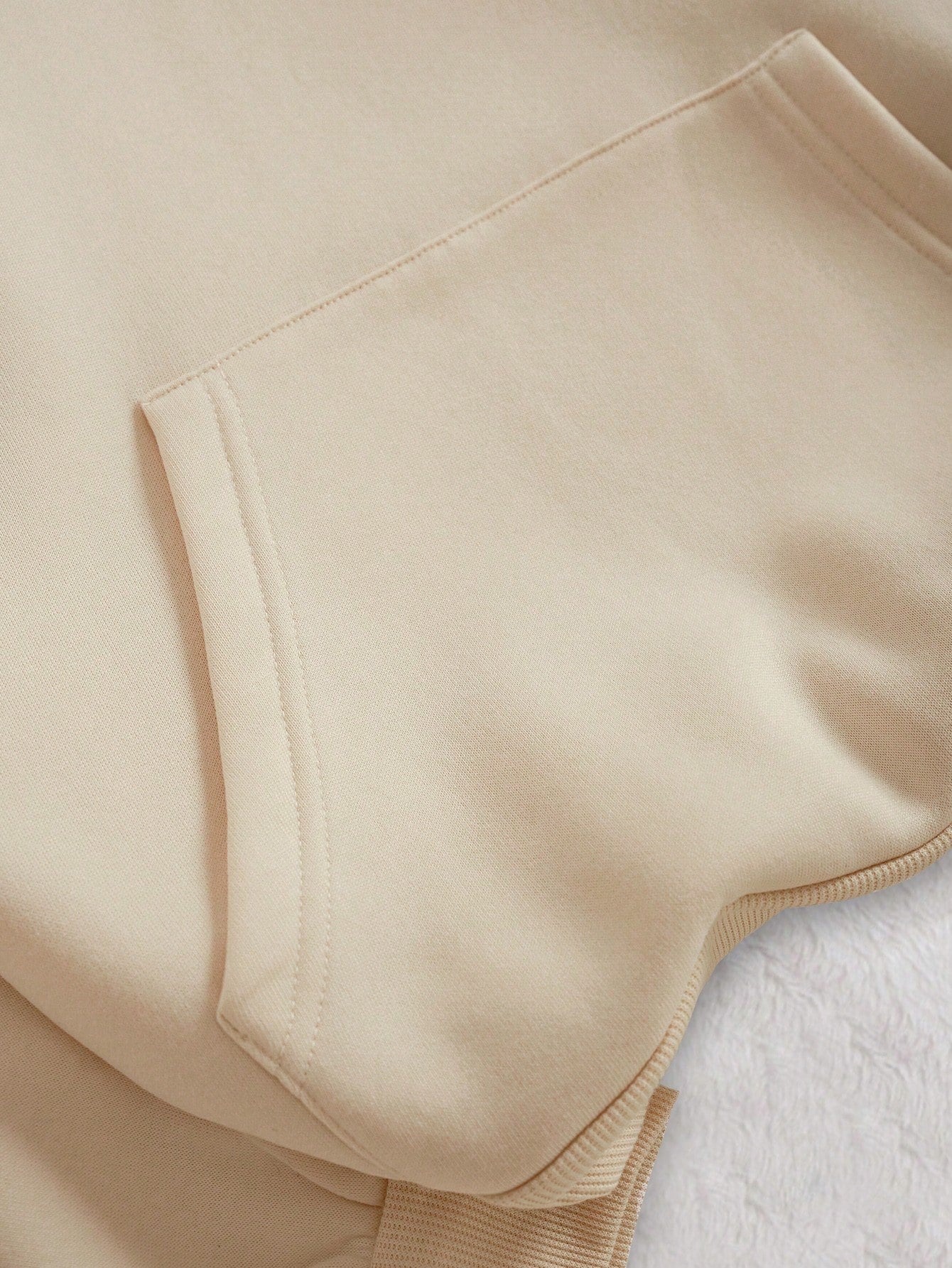 Heart Print Pocket Drawstring Lined Hoodie