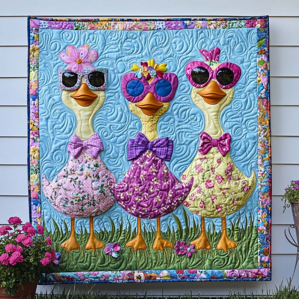 Dreamy Duck Field Quilted Blanket Best Couch Throw Blanket Gifts For Koi Lovers - Marykun