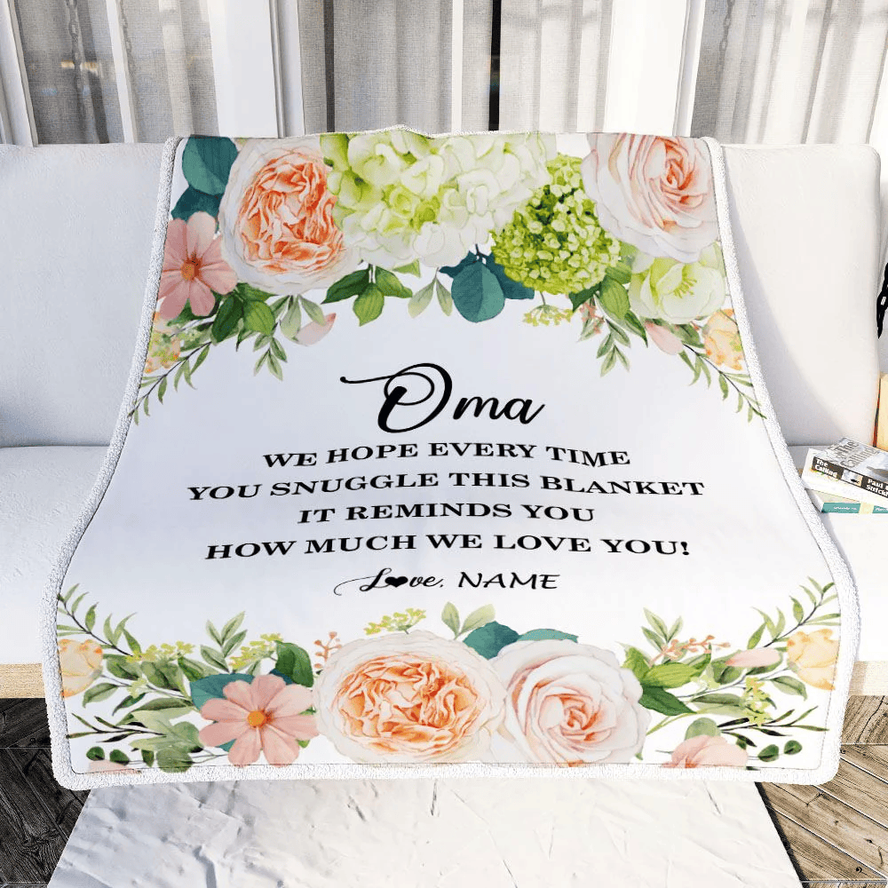 Personalized To My Oma Blanket From Grandkids How Much We Love You Flower Oma Birthday Mothers Day Christmas Customized Fleece Throw Blanket