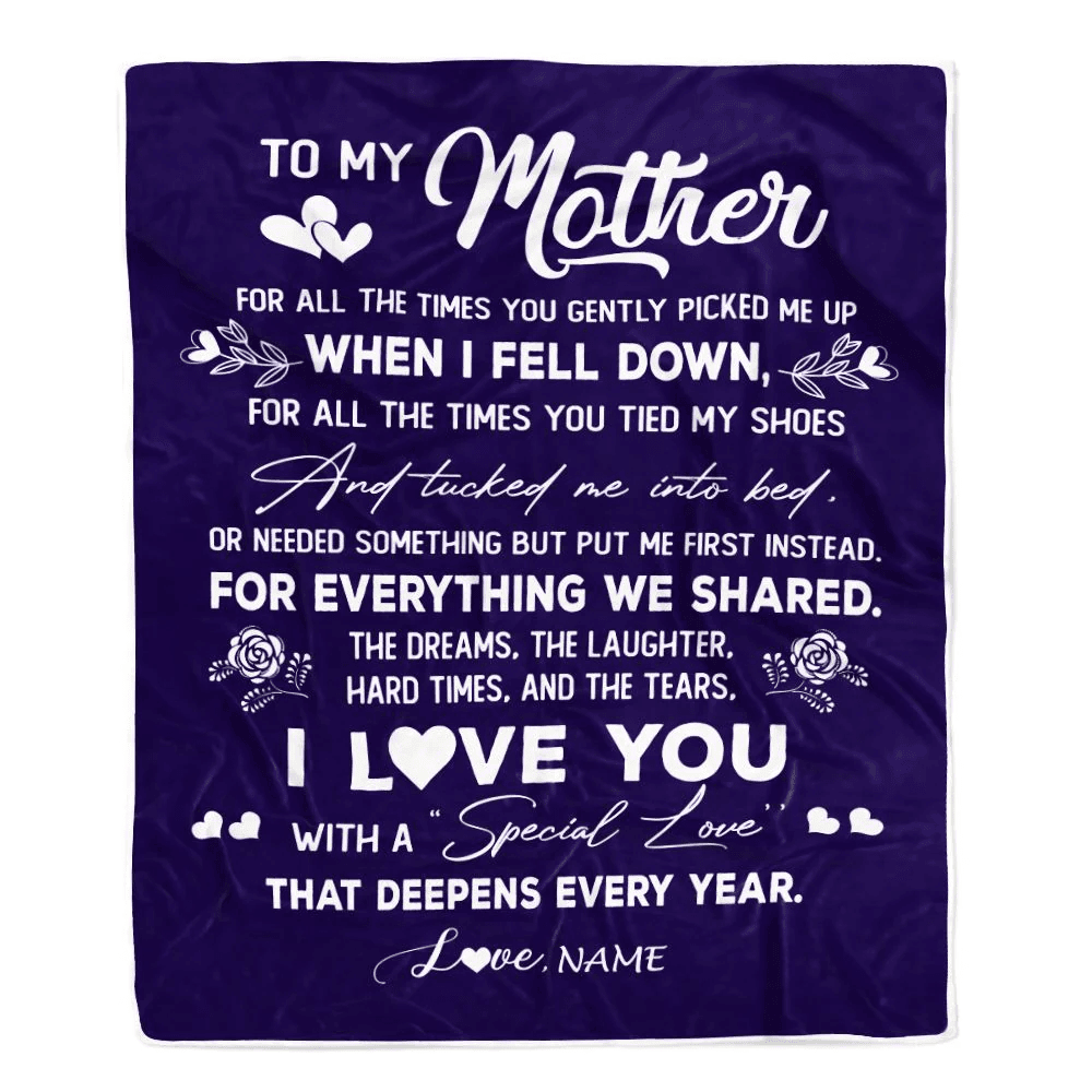 Personalized My Mom Blanket from Daughter Son I Love You With A Special Love Mom Mothers Day Birthday Thanksgiving Christmas Customized Fleece Throw Blanket