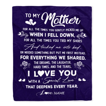 Personalized My Mom Blanket from Daughter Son I Love You With A Special Love Mom Mothers Day Birthday Thanksgiving Christmas Customized Fleece Throw Blanket