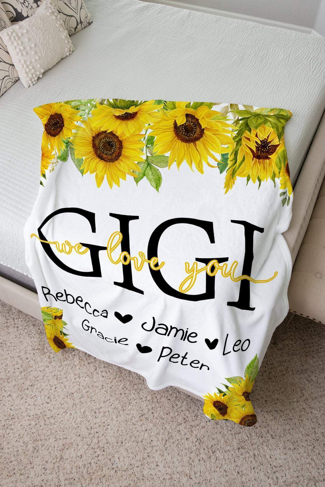 Blanket Gift For Grandma - Personalized Gigi Sunflower Blanket With Grandkid's Name, Mothers Day Birthday Christmas Gift
