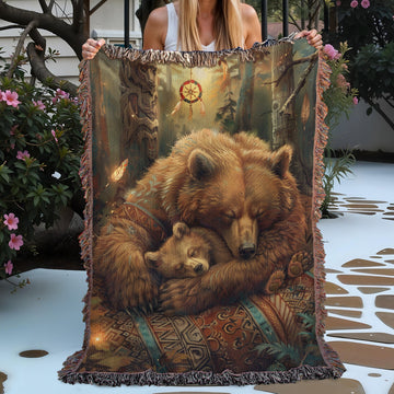 Bear’s Dreamy Sleep Woven Blanket