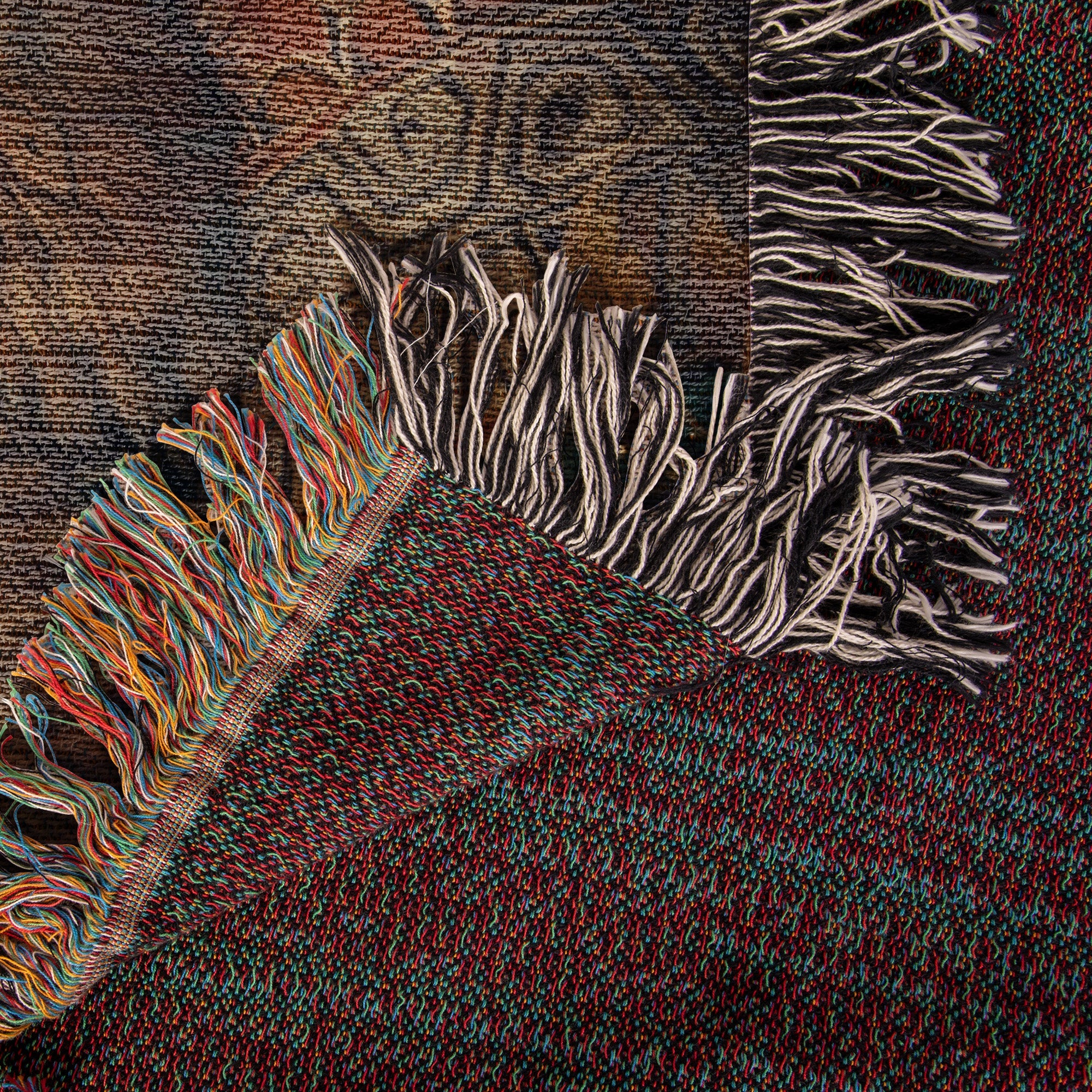 Bear’s Dreamy Sleep Woven Blanket