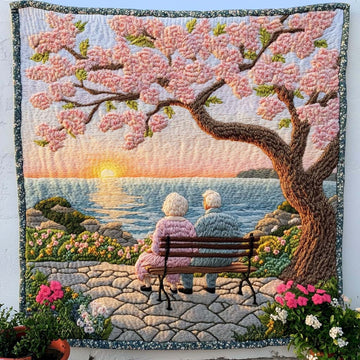 Still Holding Hands Quilted Blanket Unique Throw Blankets Cute Couple Gifts - Marykun